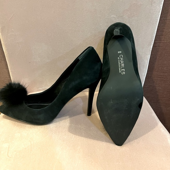 black pom pom pumps - Picture 5 of 5